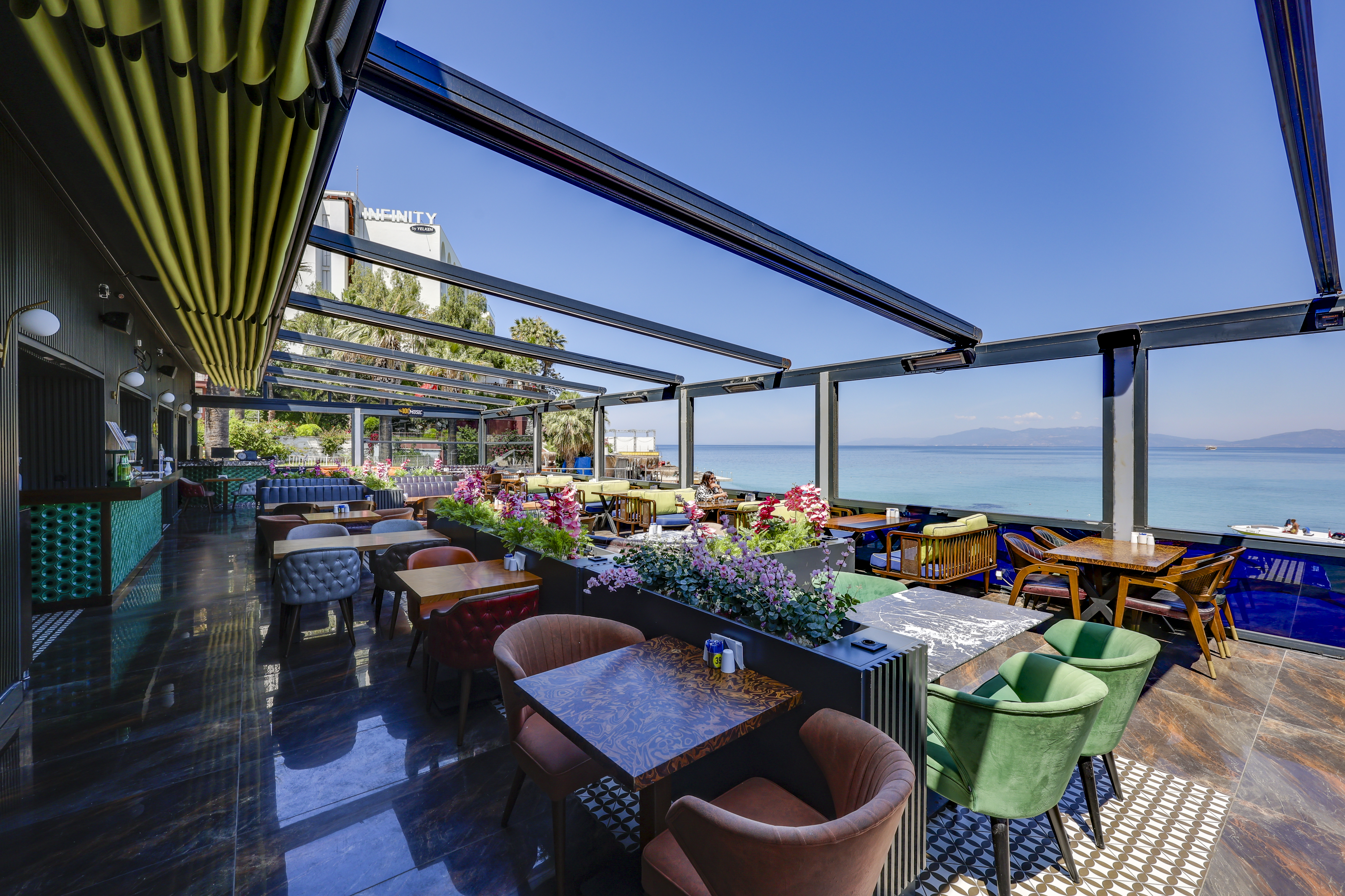 Marti Beach Hotel